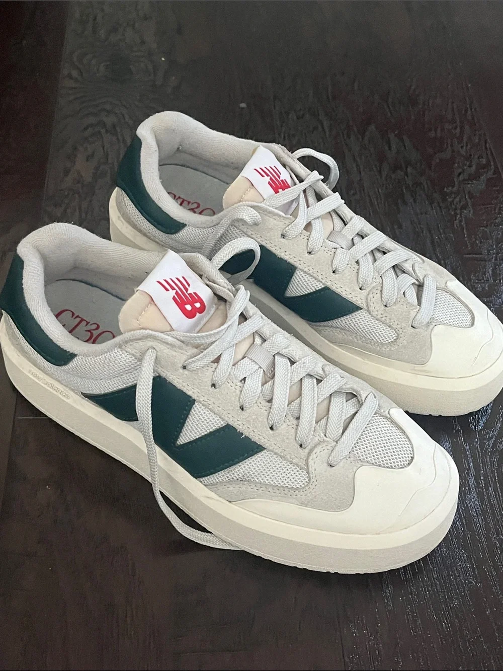 NEW BALANCE CT302 Shoes Mens Size 8 White Nightwatch Green Sneaker CT302RA